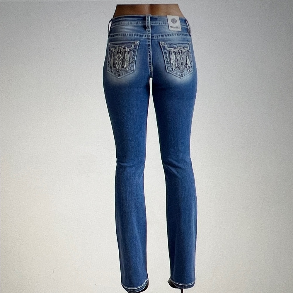 Miss Me Skull Head Rhinestone Pocket Med Wash Bootcut Jean Womens Size 30x34 NWT